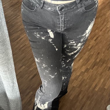 Bleached Flared Jeans