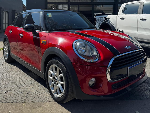 MINI Cooper Hardtop Wired 2016