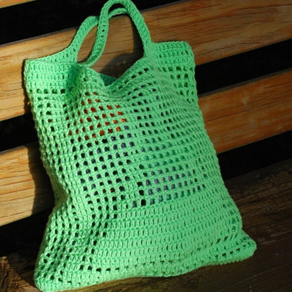 Kegelvormige fles met vloeibare markttas