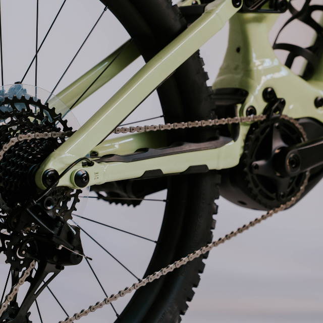 a specialized Turbo levo drivetrain