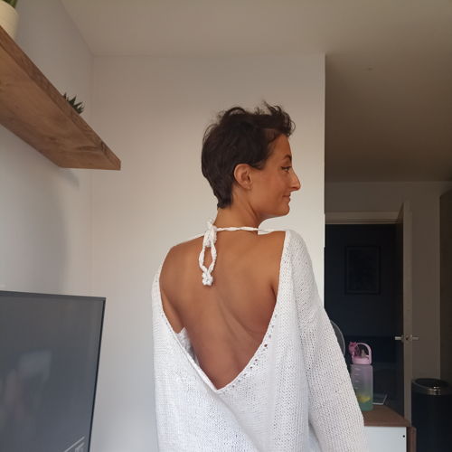 Strick-/Häkelmuster: Rückenfreier Sommerpullover