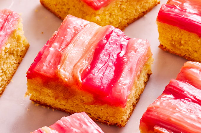 Rhubarb-Almond Squares