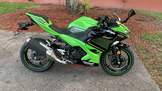 Motorcycle Rentals done right. Find Kawasaki motorcycle's for rent Plantation, FL - Riders Share