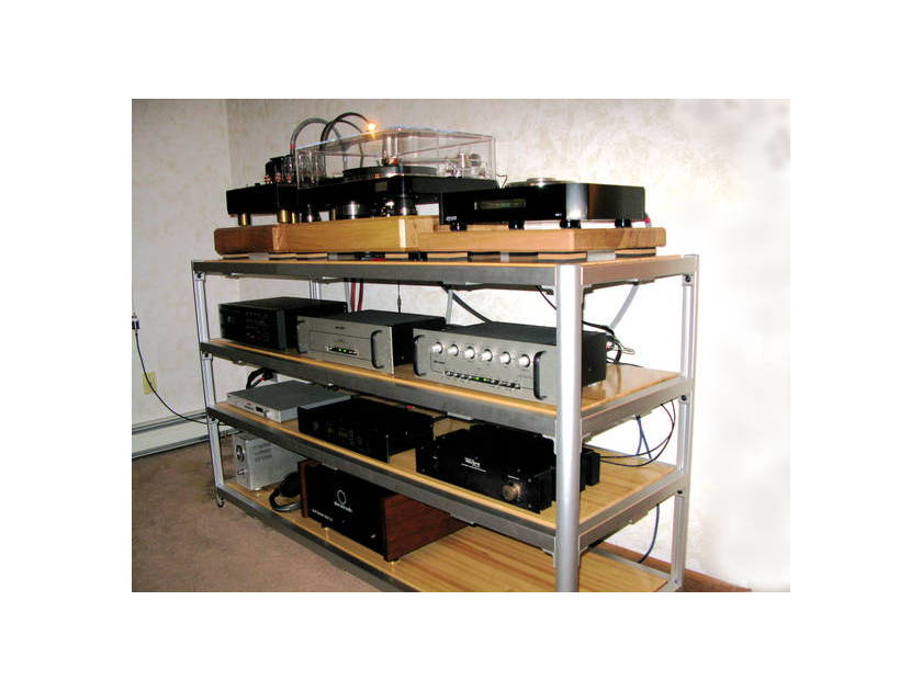 Steve Blinn Designs Gorgeous 4 Shelf Super Wide Rack easily holds 12 components audiophile reference superb performance (included no charge)