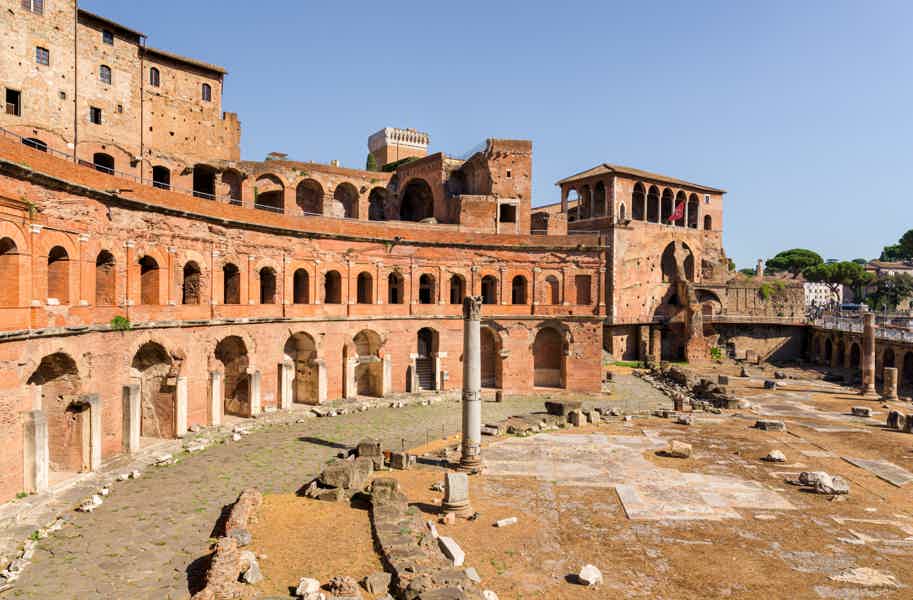 Rome: Colosseum, Roman Forum & Trajan's Market Exterior Tour - photo 4