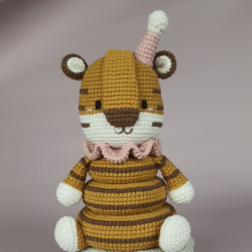 Stacking toy Tiger