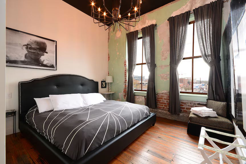Hostel Fish | Premium Hostels