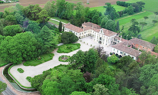  Treviso
- parco-villa-veneta.jpg