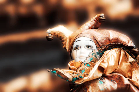 2-Hour Masks & Puppets Tour for Children