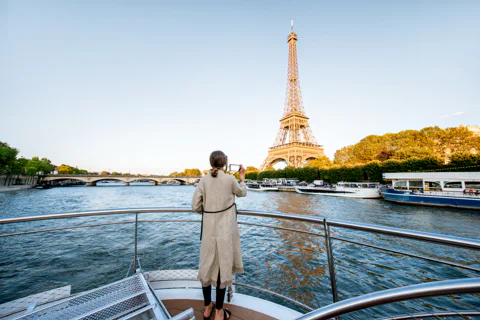 Disneyland® Paris Day-Trip and Sightseeing River Walk