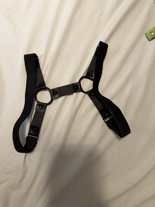 Thigh garter
