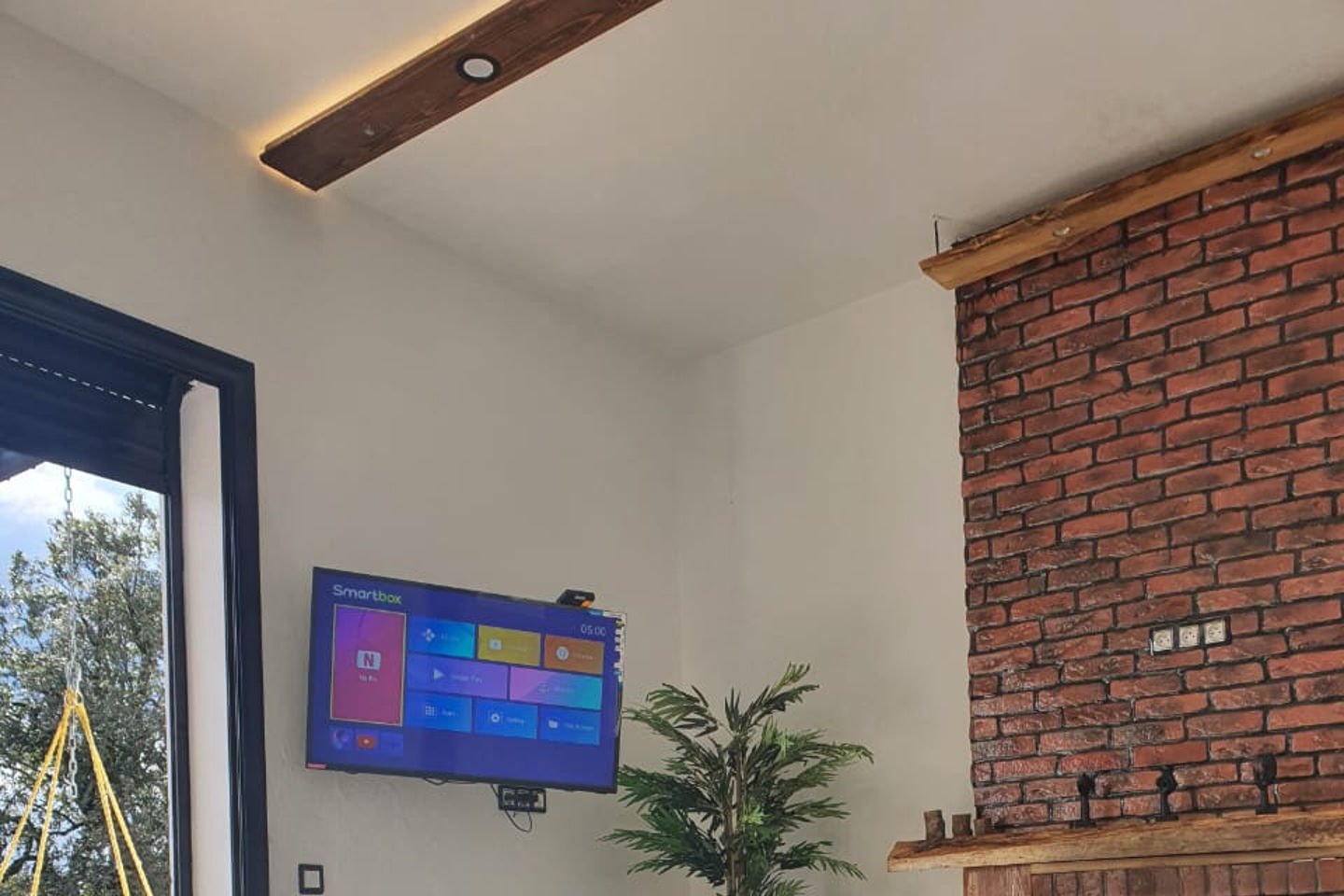 slider-image