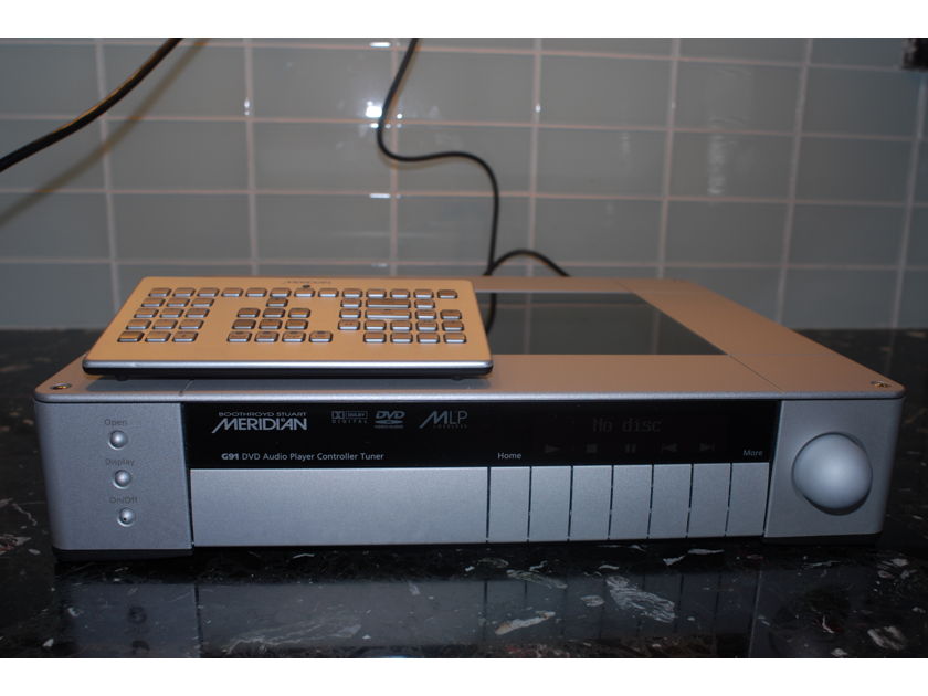 Meridian G91 CD DVD player, digital processor, preamplifier