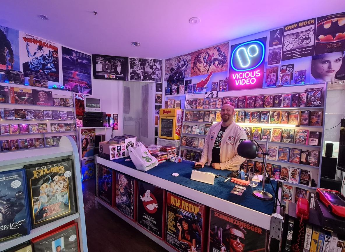 Astro's Arcade Bar - Drinks Voucher - Image 2