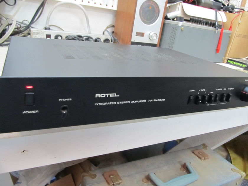 Rotel RA-840BX2 Stereo Integrated Amp, Phono, Ex Sound Dual Power Transformers, Built, Powerful