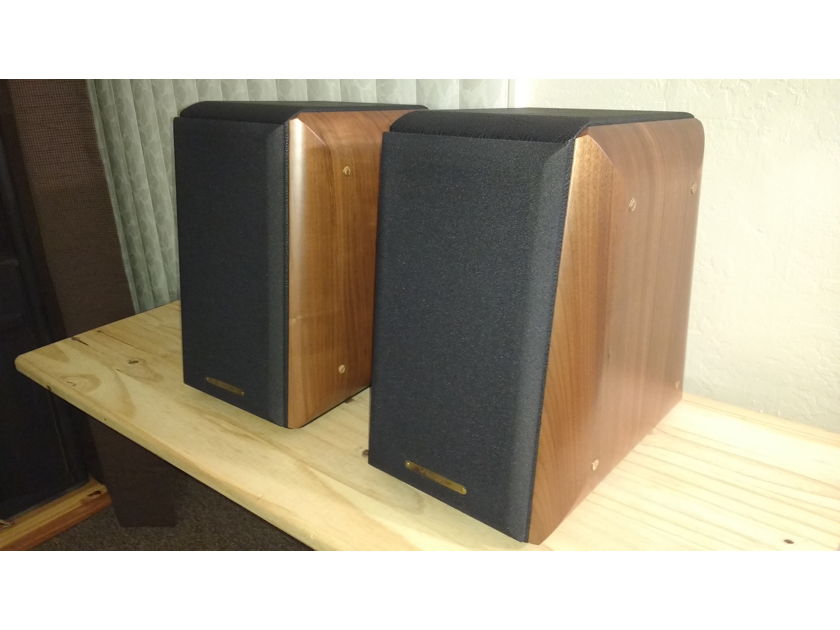 Sonus Faber Concerto Home Mint with free shipping