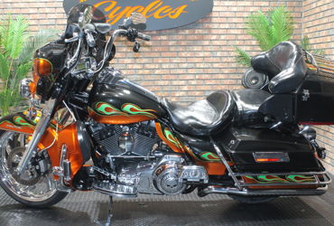 2009 HARLEY-DAVIDSON FLHTCU ULTRA CLASSIC ELECTRA GLIDE (CSTM PAINT) motorcycle for rent near MC CORMICK, SC