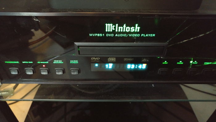 McIntosh MVP-851 DVD/CD player, superb sound, cosmetica...