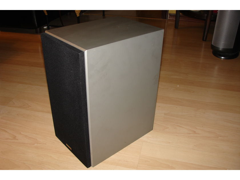Dynaudio contour 1.3 mark ii 1 single speaker only