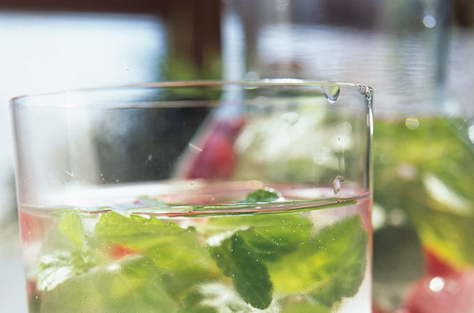 Eau menthe-framboise.jpg