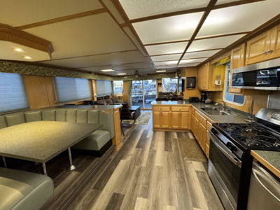 Boat Image 19
