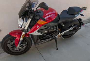 2022 ZERO SRF PREMIUM motorcycle for rent near Los Angeles, CA