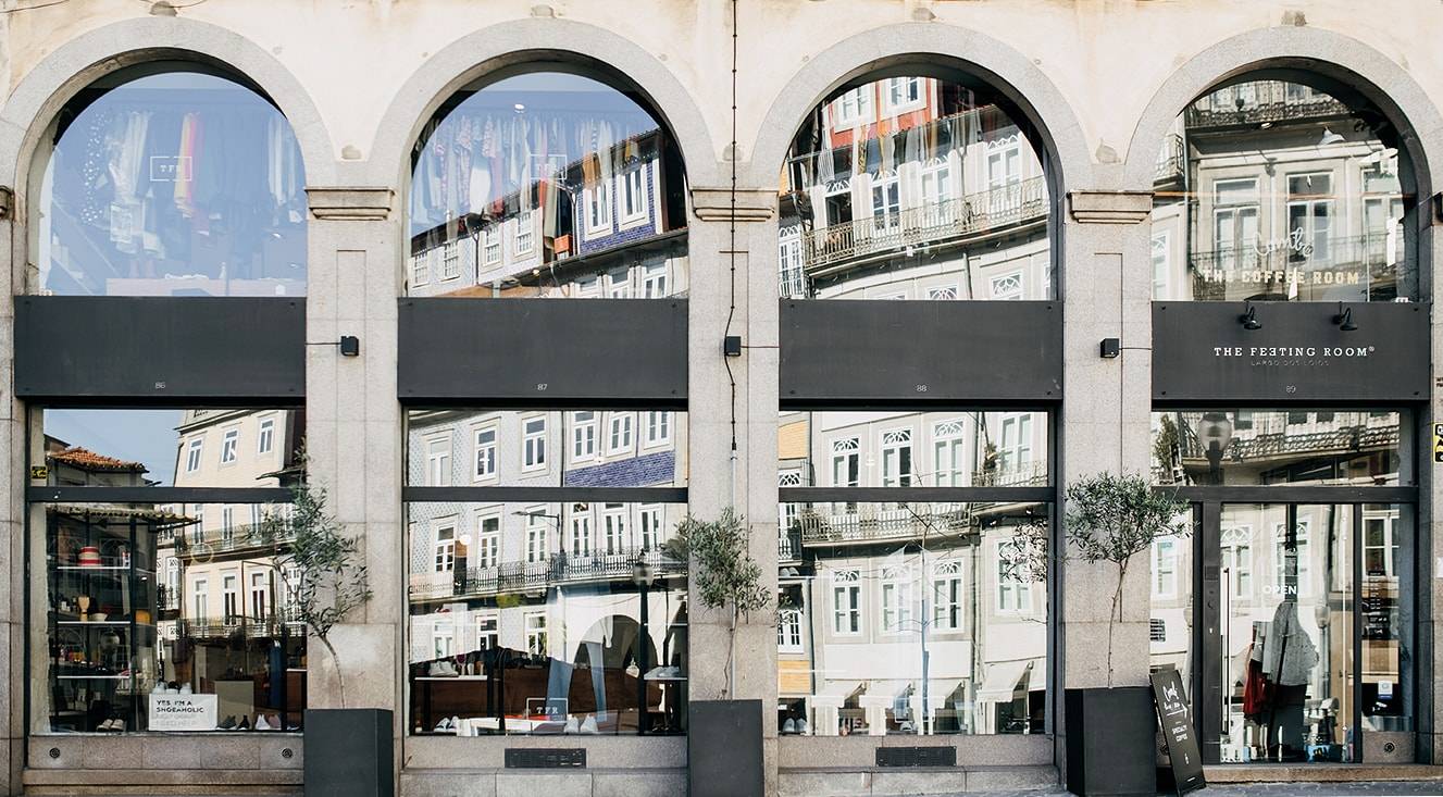 Front façade at The Feeting Room Porto in Largo dos Lóios