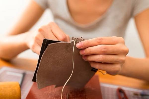 Linen Thread Guide