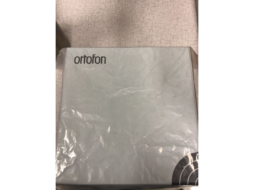 Ortofon A95  Cartridge