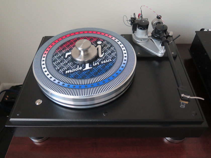 VPI Industries Classic Signature with SDS - Free Shipping