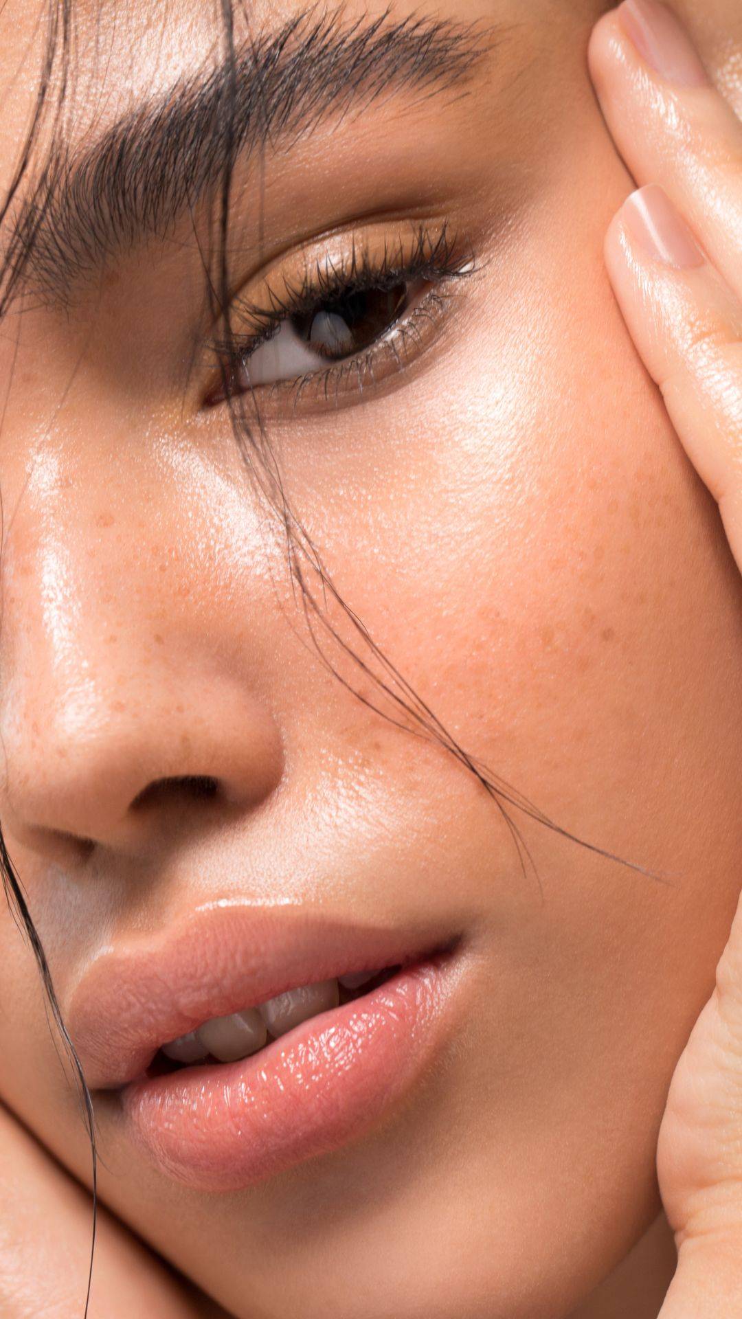 rellenos de acido hialuronico labios menton pomulo buenos aires romedical