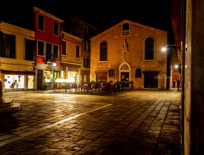 Small Group Tour of Venice by Night With an Expert Local Guide - photo 1