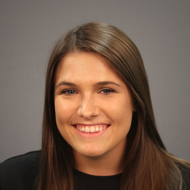 Portrait of Annie Sij, MS, RD, LD