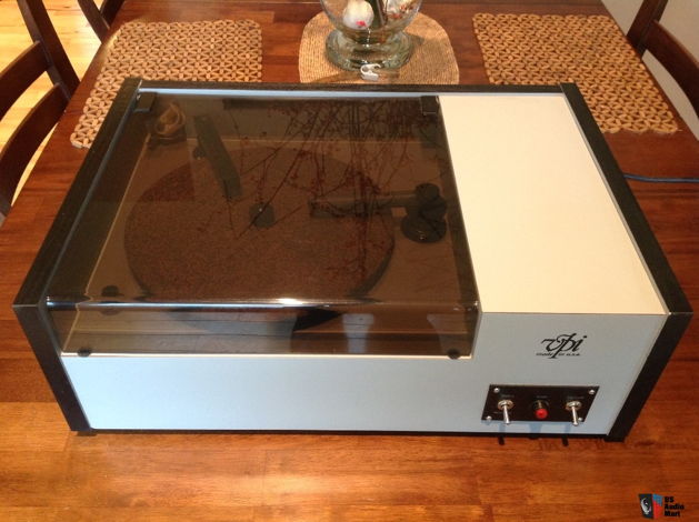VPI Industries HW-17 Record Cleaning Machine