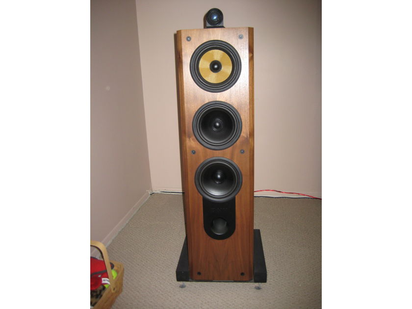 B&W Speakers 803 Matrix Series 2