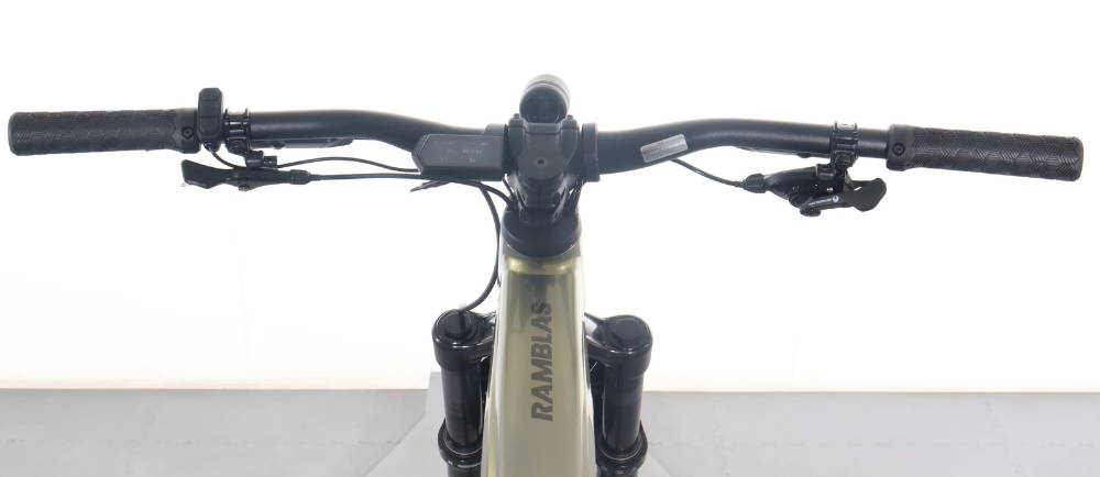 a the handlebars and display on an aventon ramblas electric bike