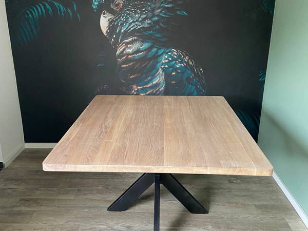 Tafels op maat, klantproject Houtenmeubelshop