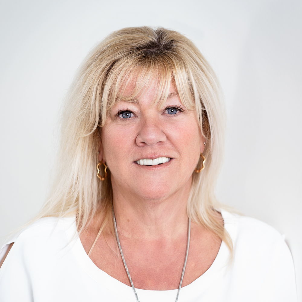 Andrée Champagne