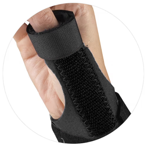 CLOSE UP ON THUMB SUPPORT