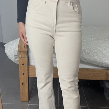 Zara Cream Cropped Kickflare Jeans 38