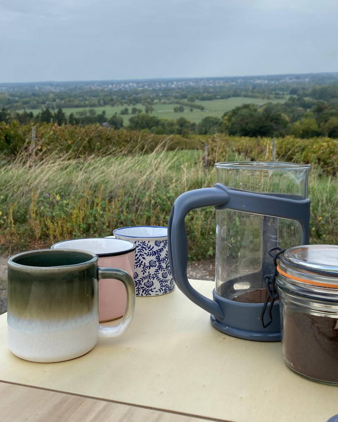 roadtrip - automne - indispensable - paysage - café 