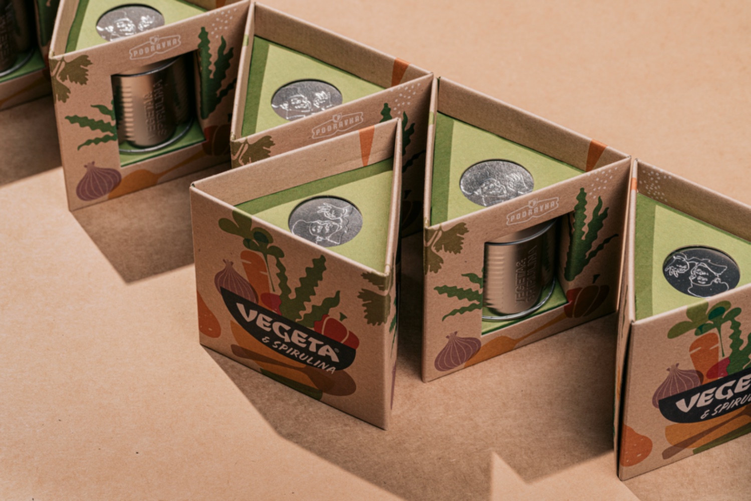 Vegeta&Spirulina’s Packaging Highlights The Contrast Between The Internal And External Sides