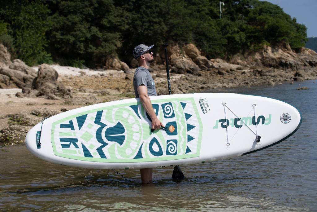 Inflatable stand up paddle boards are easy to use and set up