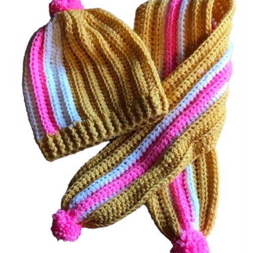 Haakpatroon combi geribbelde sjaal, muts en wantjes met streep
