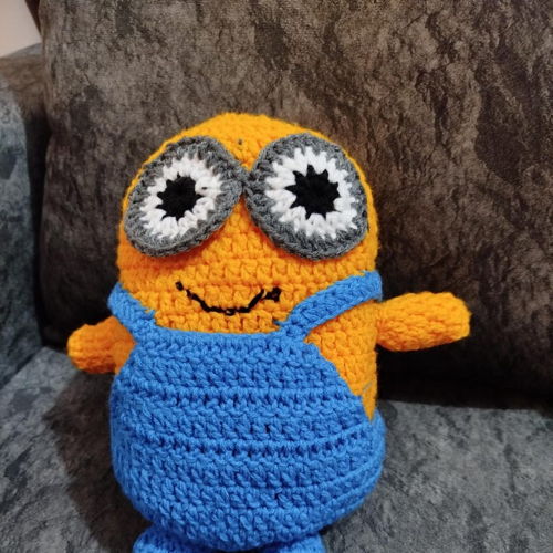 Minions Amigurumi Pattern