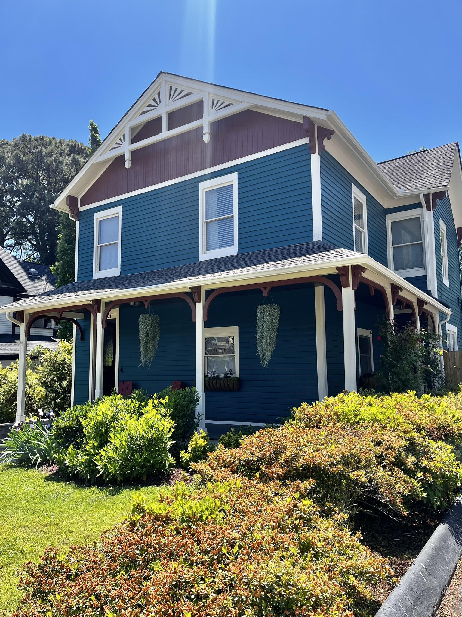 Ault-Wallace House