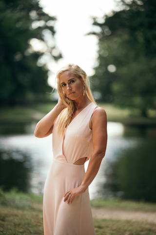 Karen Van Hoye