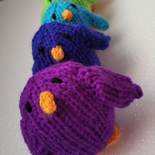 Little chick soft toy