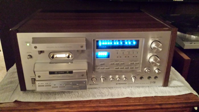 Pioneer CT-1250 Cassette Player
