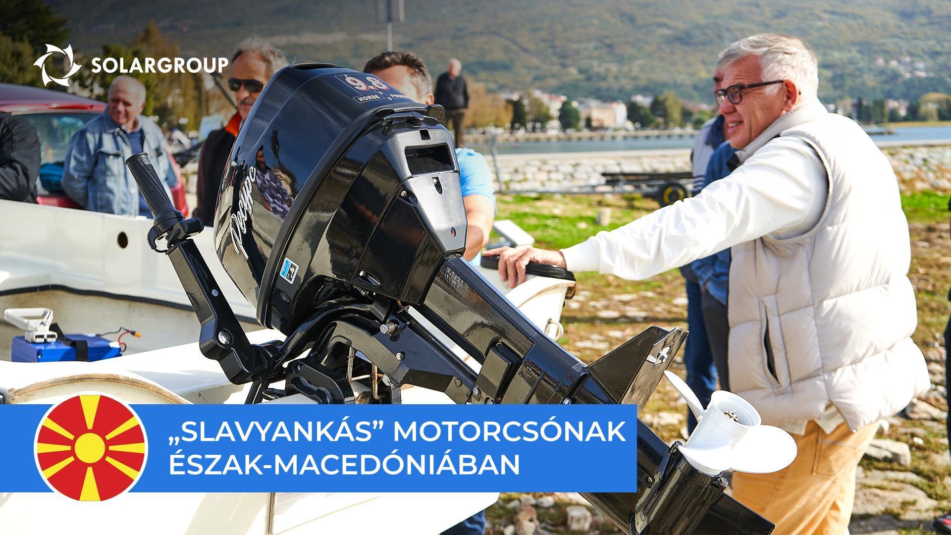 Andrej Lobov egy elektromos csónakot tesztelt az Ohridi tavon